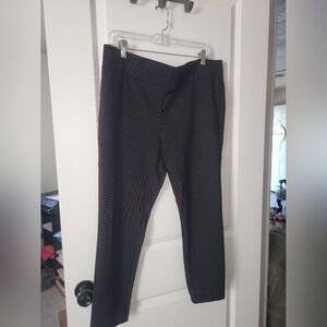 LOFT Black Textured Dress Legging Pants - XL